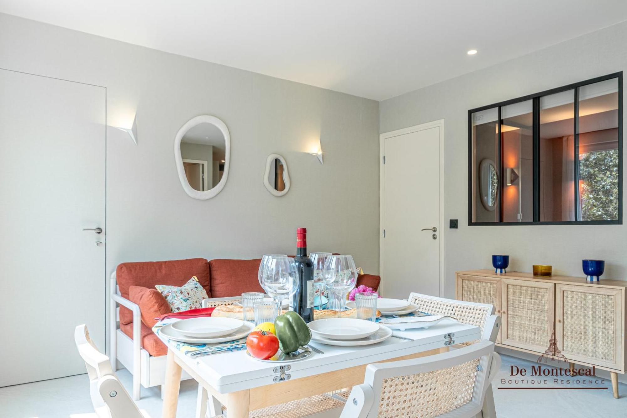 De Montescal - Hot Tub And Ac Cosy Apartment A Prime Location 40M2 巴黎 外观 照片