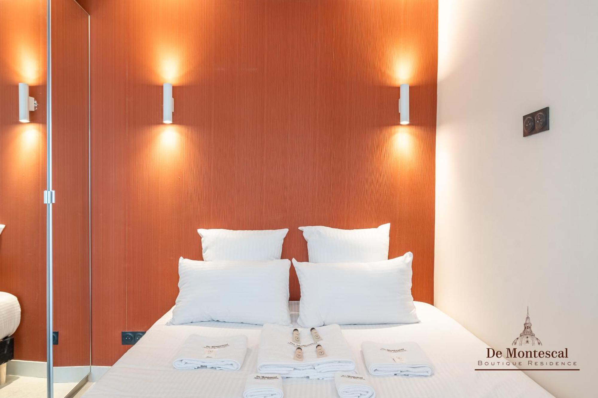 De Montescal - Hot Tub And Ac Cosy Apartment A Prime Location 40M2 巴黎 外观 照片
