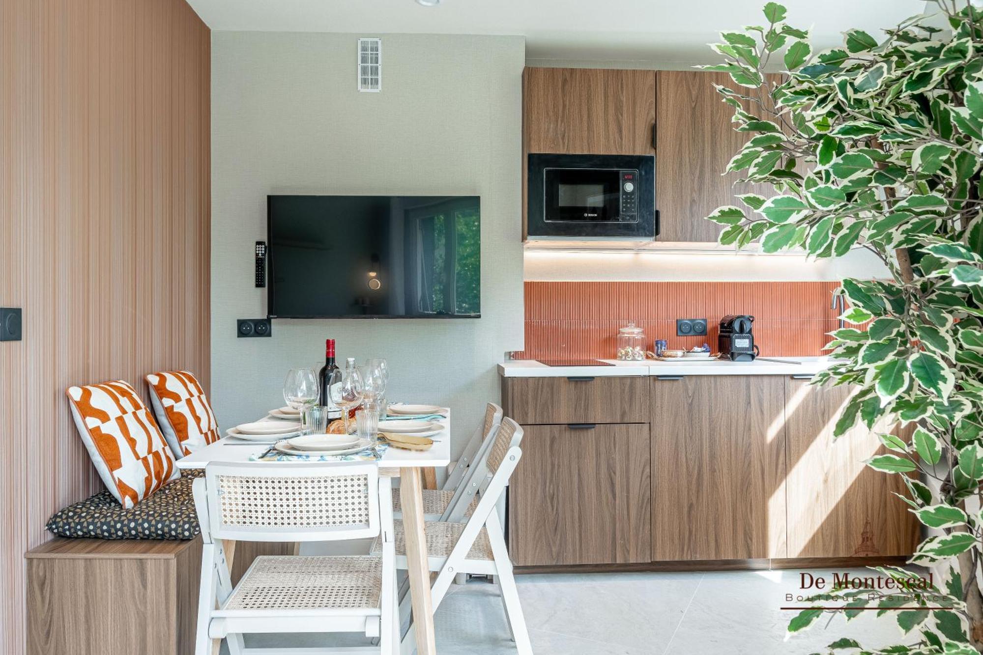 De Montescal - Hot Tub And Ac Cosy Apartment A Prime Location 40M2 巴黎 外观 照片