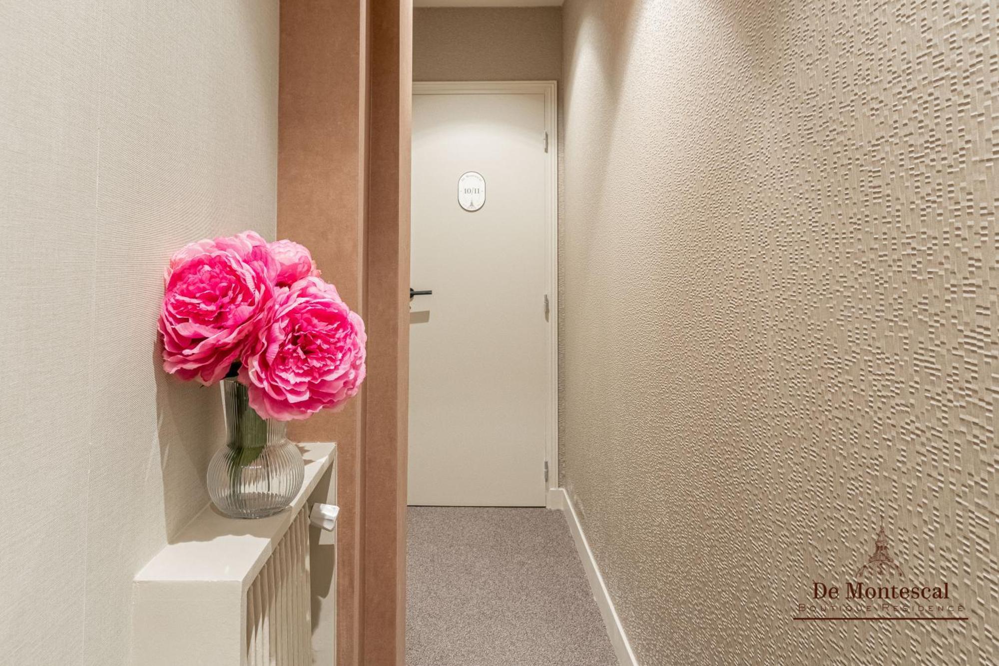 De Montescal - Hot Tub And Ac Cosy Apartment A Prime Location 40M2 巴黎 外观 照片